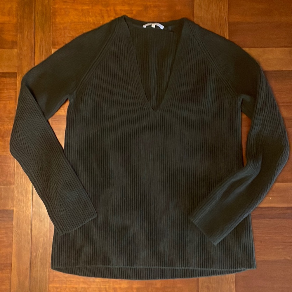 HELMUT LANG V NECK RAGLAN SWEATER